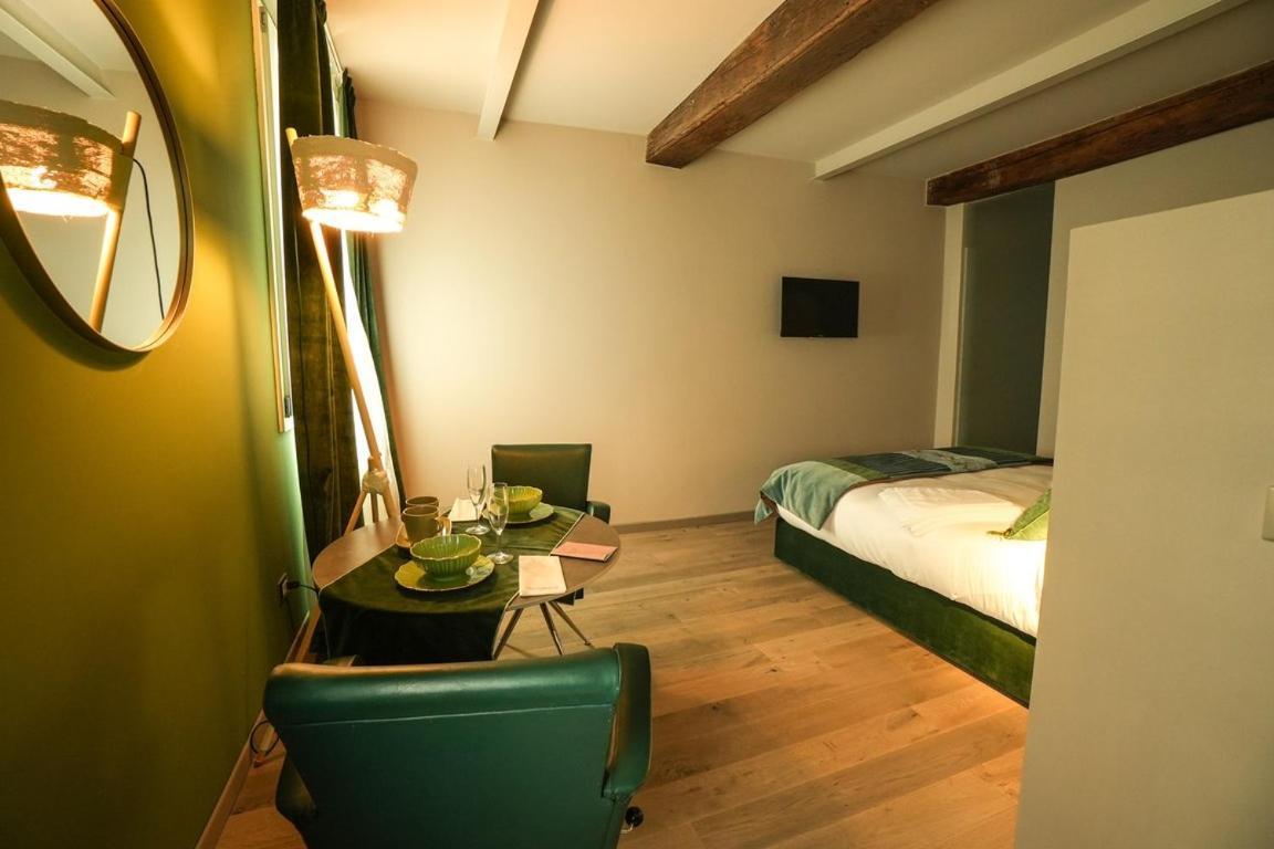 Sant'Eufemia 30 Bed & Breakfast โมดินา ภายนอก รูปภาพ