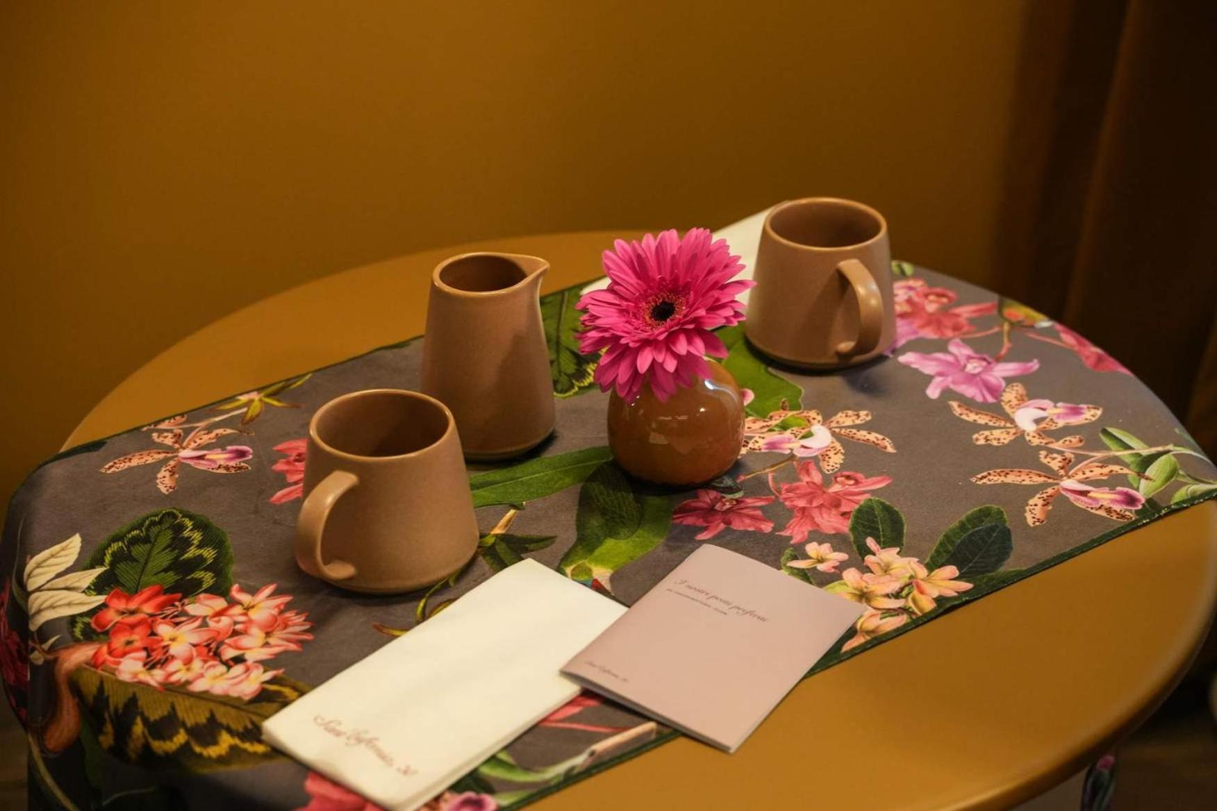 Sant'Eufemia 30 Bed & Breakfast โมดินา ภายนอก รูปภาพ